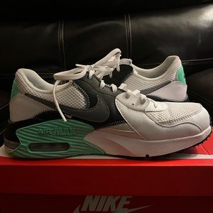 Nike Women’s Air Max Excee Sneakers